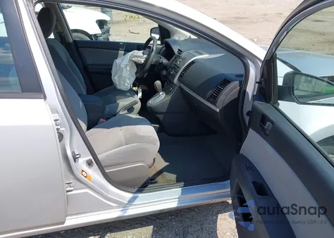 2010 Nissan Sentra 2.0 z USA, uszkodzony, nr VIN 3N1AB6AP7AL606285